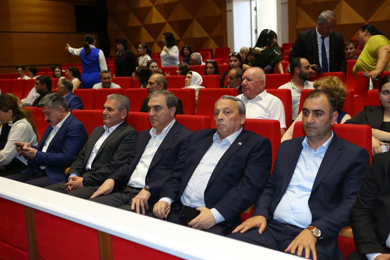 ქ. განჯაში გაიმართა ერთობლივი სპექტაკლის „კუკარაჩას“ პრემიერა